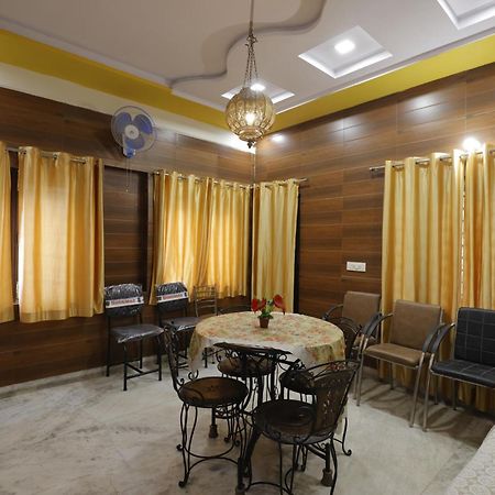 Basil Inn Home Stay Walking Distance From Taj Mahal Agra Agra  Zewnętrze zdjęcie