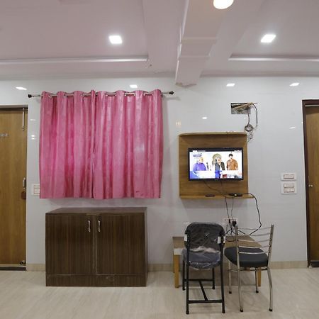 Basil Inn Home Stay Walking Distance From Taj Mahal Agra Agra  Zewnętrze zdjęcie